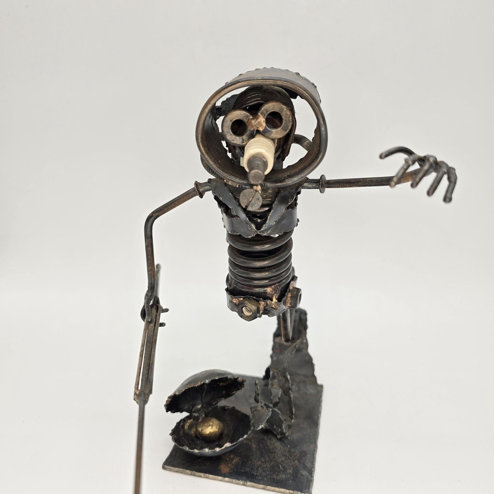 Vintage Welded Metal Diver Sculpture Signed K Moore 1971 - Picture 12 of 16